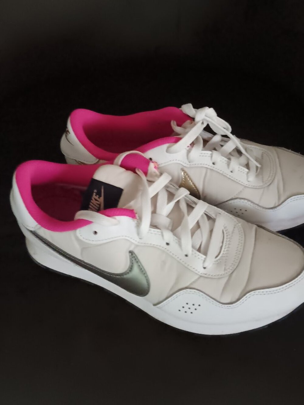 Nike shoes